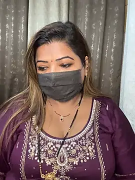 Snapshot of Oh-Monika chatting on February 27, 2026, 3:40 am Oh-Monika online show from February 27, 2026, 3:40 am