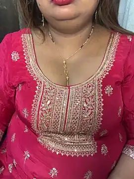 Snapshot of Oh-Monika chatting on April 28, 2026, 6:34 pm Oh-Monika online show from April 28, 2026, 6:34 pm