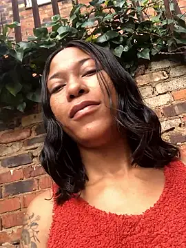 Snapshot of Kylie_Hairy_Bbc chatting on January 10, 2026, 6:31 am Kylie Hairy Bbc online show from January 10, 2026, 6:31 am