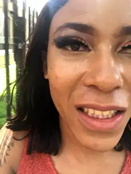 Snapshot of Kylie_Hairy_Bbc chatting on January 11, 2026, 12:23 pm Kylie Hairy Bbc online show from January 11, 2026, 12:23 pm