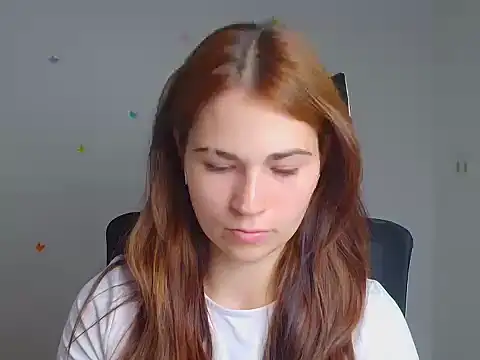 Loon Amore online show from September 23, 2025, 5:47 am