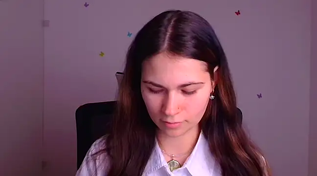 Loon Amore online show from February 25, 2025, 7:49 pm