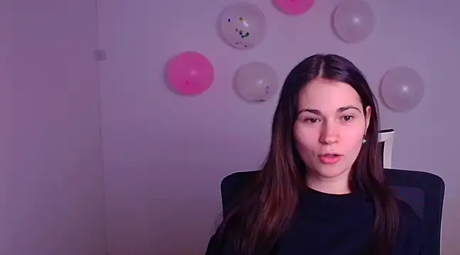 Loon Amore online show from February 19, 2025, 7:37 pm