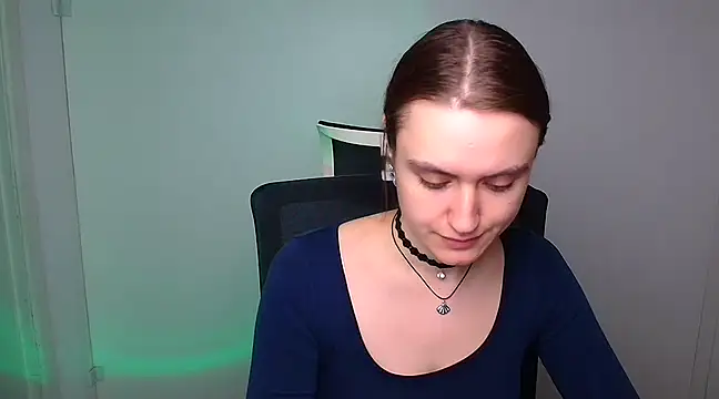 Snapshot of Gabriellagirl chatting on March 18, 2025, 8:16 pm Gabriellagirl online show from March 18, 2025, 8:16 pm