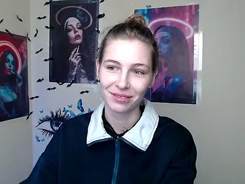 StrangerGi online show from October 23, 2025, 6:12 am