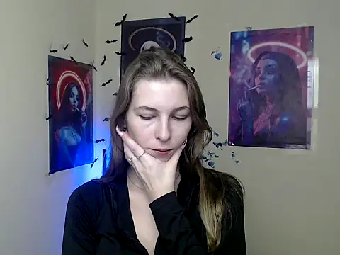 StrangerGi online show from December 4, 2025, 6:56 am