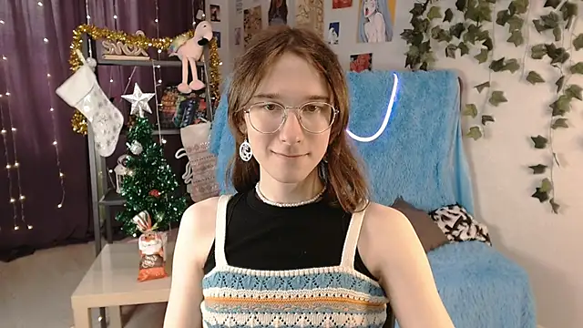 Snapshot of Hermione_Reid chatting on January 5, 2025, 10:43 am Hermione Reid online show from January 5, 2025, 10:43 am