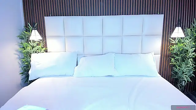 CailynBrowm online show from November 21, 2025, 4:55 am