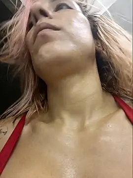 Snapshot of Isis69_ chatting on February 11, 2025, 3:08 pm Isis69 online show from February 11, 2025, 3:08 pm