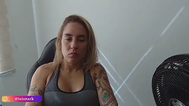 Snapshot of Isis69_ chatting on January 12, 2026, 3:08 pm Isis69 online show from January 12, 2026, 3:08 pm