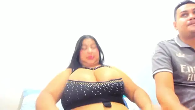 Snapshot of Keisy_boony chatting on June 11, 2026, 9:39 am Keisy boony online show from June 11, 2026, 9:39 am
