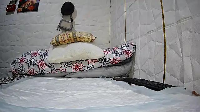 Snapshot of Mendoza_Amaranata chatting on October 10, 2025, 6:03 am Mendoza Amaranata online show from October 10, 2025, 6:03 am