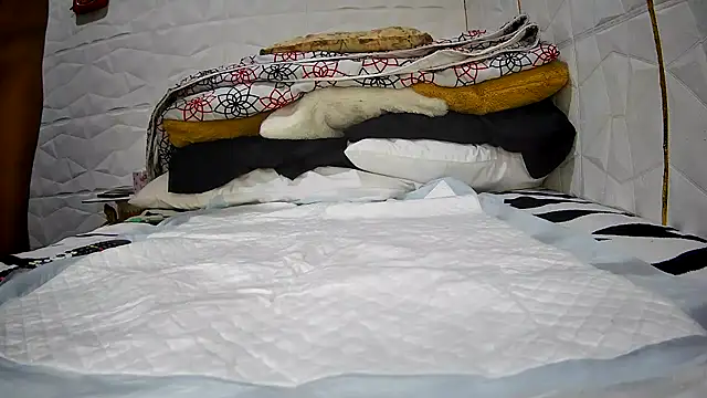 Snapshot of Mendoza_Amaranata chatting on September 27, 2025, 6:14 pm Mendoza Amaranata online show from September 27, 2025, 6:14 pm