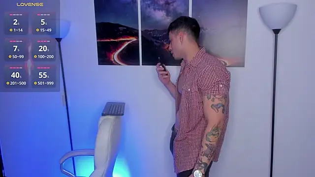 Snapshot of matt_saill chatting on October 28, 2025, 1:17 am matt saill online show from October 28, 2025, 1:17 am