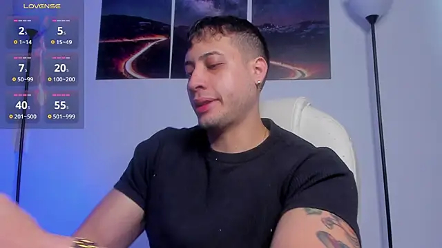 Snapshot of matt_saill chatting on November 9, 2025, 12:09 pm matt saill online show from November 9, 2025, 12:09 pm