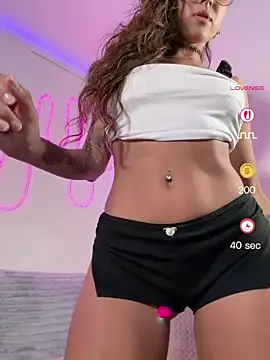 BarbieDarksOk online show from June 5, 2026, 3:18 pm