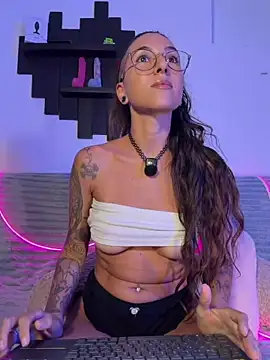 BarbieDarksOk online show from July 28, 2026, 4:39 pm