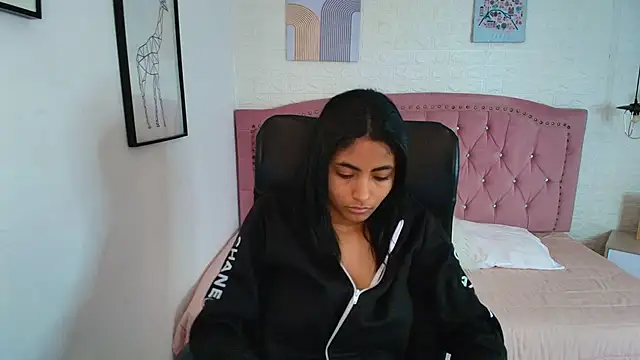 Snapshot of shaneelle chatting on November 26, 2025, 3:06 am shaneelle online show from November 26, 2025, 3:06 am