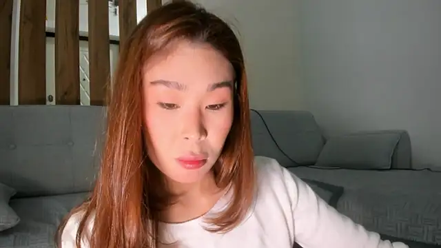 Snapshot of Yukisans chatting on September 10, 2025, 3:22 pm Yukisans online show from September 10, 2025, 3:22 pm