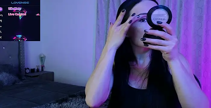 cristal hilton 10 online show from February 20, 2026, 11:06 pm