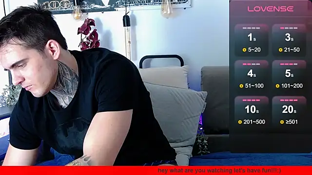 Snapshot of CarterCole chatting on March 17, 2025, 4:22 pm CarterCole online show from March 17, 2025, 4:22 pm