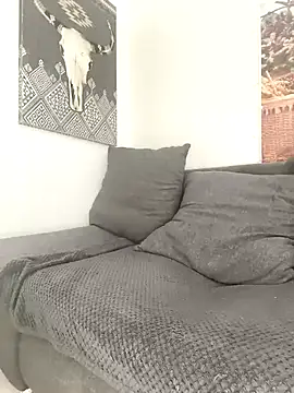 Snapshot of XXJulieXXhot chatting on February 1, 2026, 12:14 pm XXJulieXXhot online show from February 1, 2026, 12:14 pm