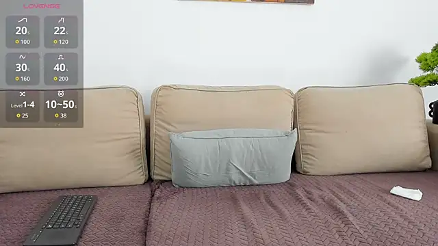 Snapshot of RawAdam chatting on April 1, 2026, 10:38 am RawAdam online show from April 1, 2026, 10:38 am