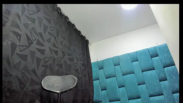 dirtygirl hot online show from October 29, 2025, 5:45 pm