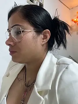 Sweet  Nurse1 online show from November 28, 2025, 11:27 pm