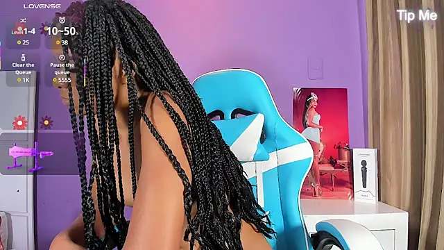 Snapshot of SunnyPage chatting on February 6, 2025, 6:35 pm SunnyPage online show from February 6, 2025, 6:35 pm