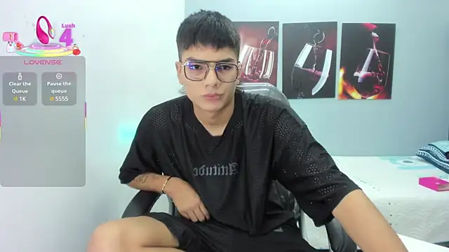 Snapshot of Noha_scott chatting on March 18, 2025, 11:09 pm Noha scott online show from March 18, 2025, 11:09 pm