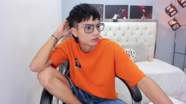 Noha scott online show from March 18, 2026, 10:54 pm