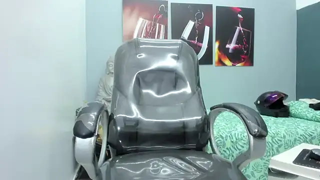 Snapshot of Noha_scott chatting on February 27, 2025, 2:03 am Noha scott online show from February 27, 2025, 2:03 am