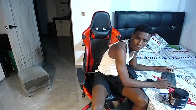 Couplex sexx online show from April 23, 2026, 3:13 am