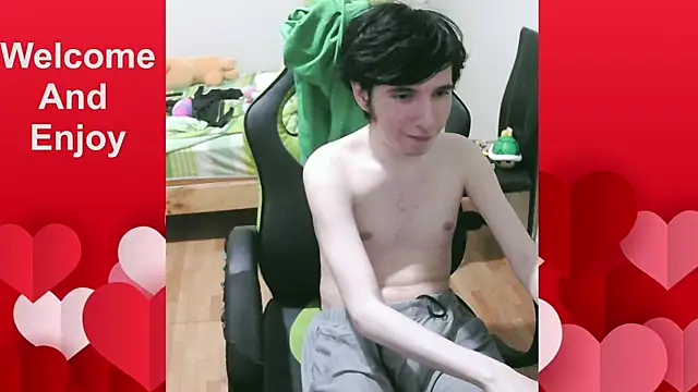 Snapshot of Twink_martinboy chatting on July 24, 2026, 12:39 am Twink martinboy online show from July 24, 2026, 12:39 am