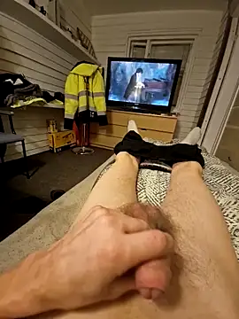 Snapshot of marcis222 chatting on December 21, 2025, 6:26 am marcis222 online show from December 21, 2025, 6:26 am