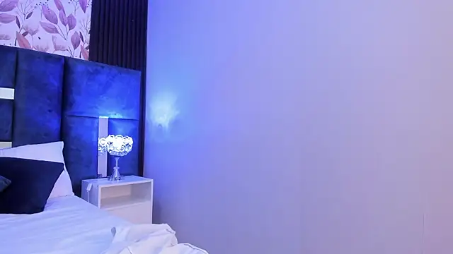 Snapshot of AmmyJones_ chatting on November 7, 2025, 7:40 pm AmmyJones online show from November 7, 2025, 7:40 pm