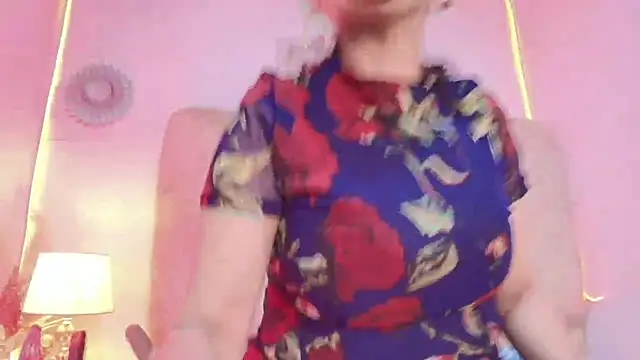 Snapshot of _Marcela__ chatting on April 8, 2026, 11:33 am Marcela online show from April 8, 2026, 11:33 am