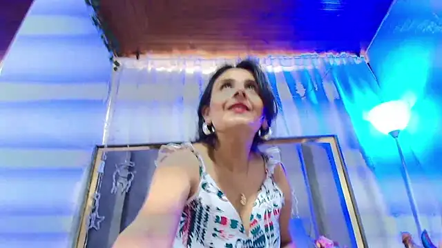  Marcela   online show from January 9, 2026, 12:34 pm