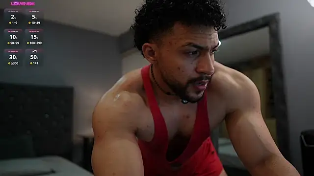 Snapshot of Martin_Logan chatting on November 10, 2025, 11:10 pm Martin Logan online show from November 10, 2025, 11:10 pm