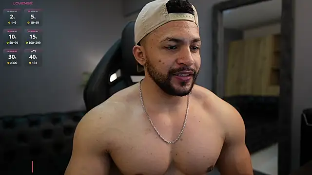 Snapshot of Martin_Logan chatting on September 14, 2025, 12:11 am Martin Logan online show from September 14, 2025, 12:11 am