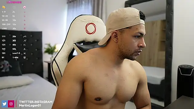 Snapshot of Martin_Logan chatting on March 16, 2025, 12:22 pm Martin Logan online show from March 16, 2025, 12:22 pm