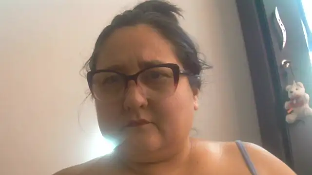 Snapshot of nanita1545 chatting on March 16, 2026, 8:44 pm nanita1545 online show from March 16, 2026, 8:44 pm