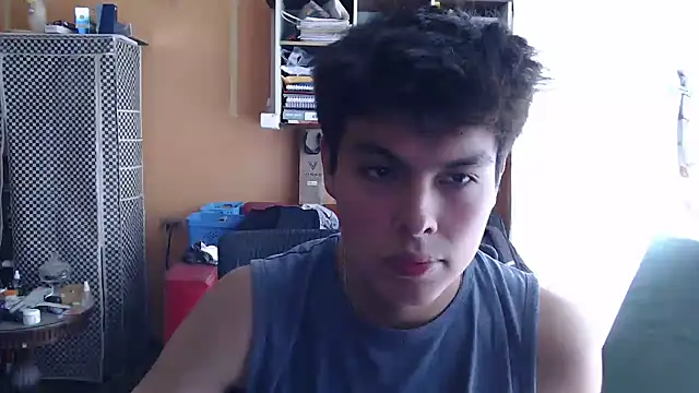 Snapshot of diegotorresd2312 chatting on April 8, 2026, 5:36 pm diegotorresd2312 online show from April 8, 2026, 5:36 pm