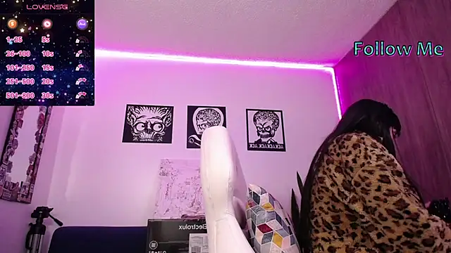 hibridaaa20 online show from April 2, 2026, 11:22 pm