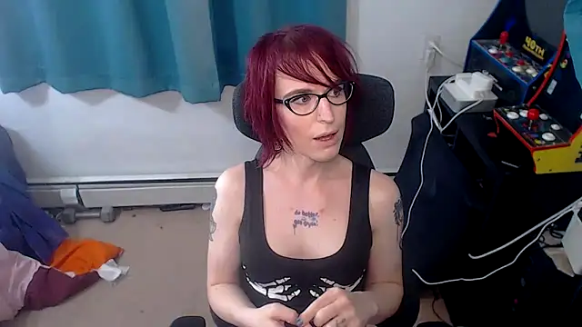 Snapshot of RyffBurnz chatting on March 9, 2026, 3:48 pm RyffBurnz online show from March 9, 2026, 3:48 pm