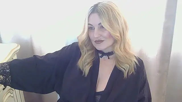 Snapshot of FOX-ME chatting on February 11, 2026, 8:14 am FOX-ME online show from February 11, 2026, 8:14 am