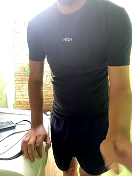 king cum  online show from October 3, 2025, 11:56 am