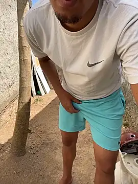 king cum  online show from November 28, 2025, 4:18 pm