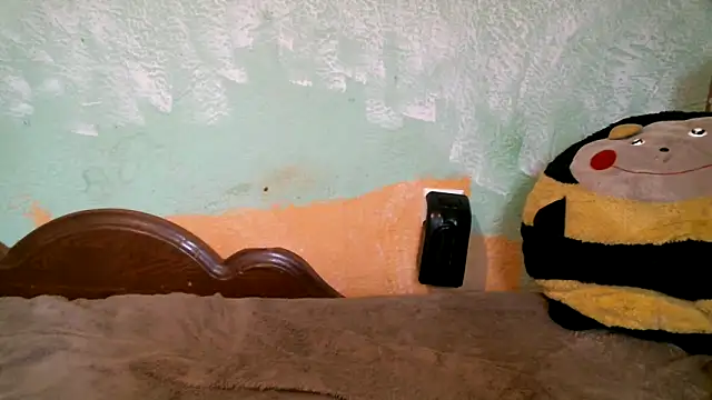 DennisXCaroll online show from October 8, 2025, 8:05 am